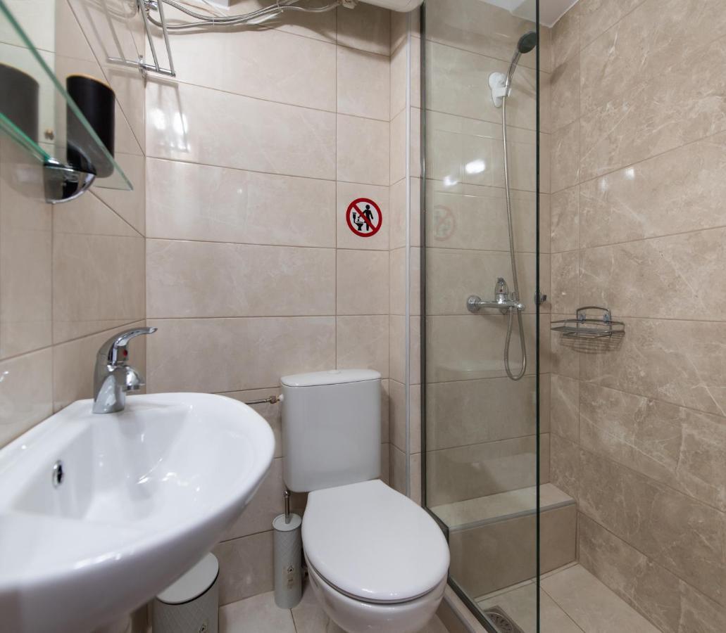Angelica'S And Irene'S Design Apartments Swimming Pool Нікіана Екстер'єр фото